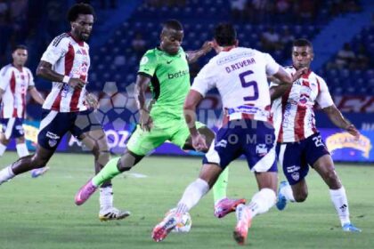 Dimayor castiga la pirotecnia de Junior y Atlético Nacional