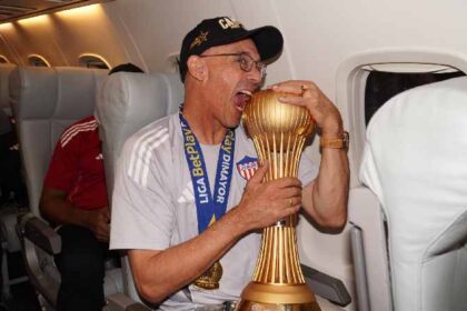 Alfredo Arias habló de los refuerzos que quiere para Junior en 2026