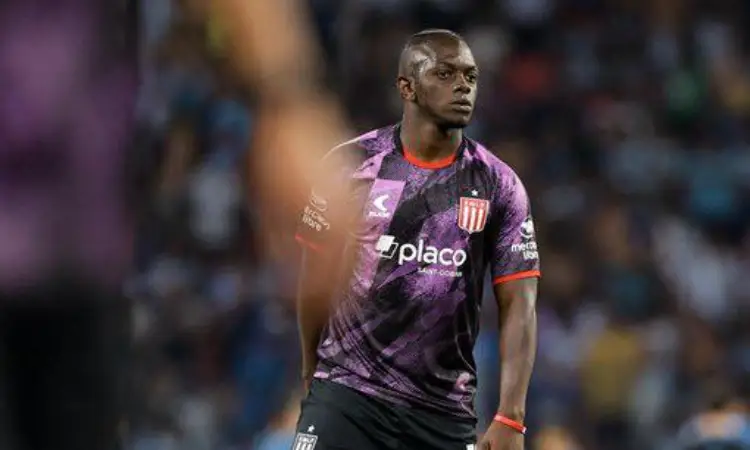 edwuin-cetre-nuevo-jugador-de-athletico-paranaense