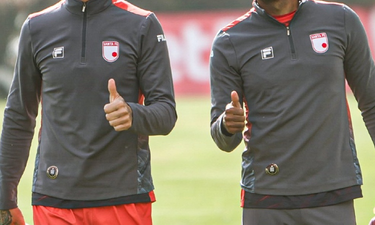 santa fe - fichajes - extremos - 2026