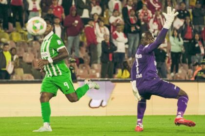 Atlético Nacional venció a Santa Fe en Bogotá gracias a Morelos