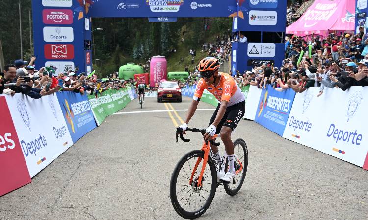 Egan Bernal se consagró bicampeón Nacional de Ruta
