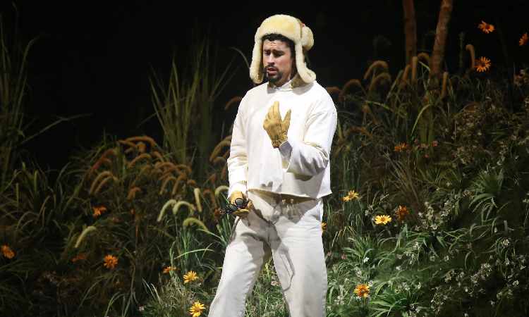 Super Bowl: jefe de la NFL espera que Bad Bunny una a la gente