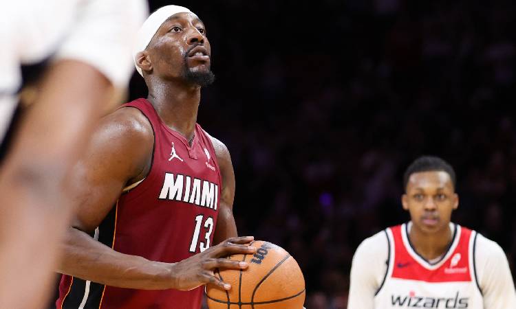 Adebayo anota 83 puntos, segunda mayor marca en la NBA