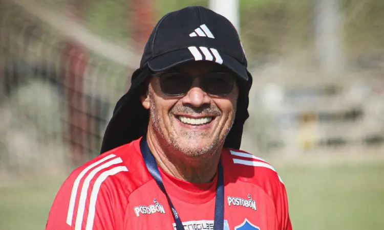 alfredo-arias-dt-del-junior