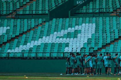 Extécnico de Independiente Santa Fe suena para el Deportivo Cali