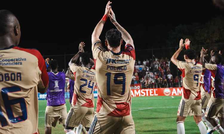 FIFA obliga a pagar fortuna por delantero del DIM