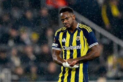 Jhon Durán, el joven rebelde de Colombia sin Mundial