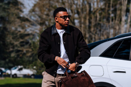 Mbappé lesión de rodilla