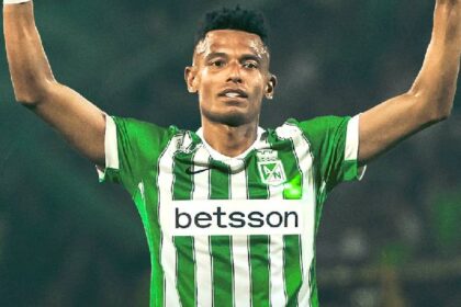 William Tesillo dejó a Atlético Nacional contra las cuerdas