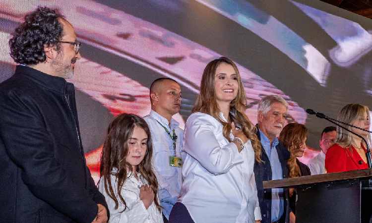 ¿De qué equipo de fútbol es hincha Paloma Valencia?