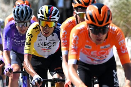 ineos-egan-bernal-tour-alpes