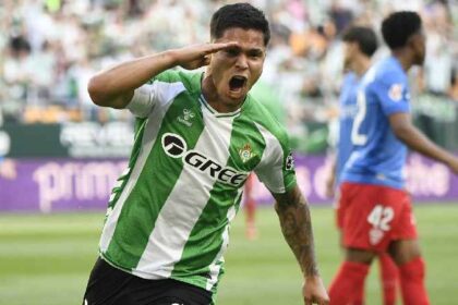 'Cucho' Hernández clasificó al Betis a la Champions tras 20 años