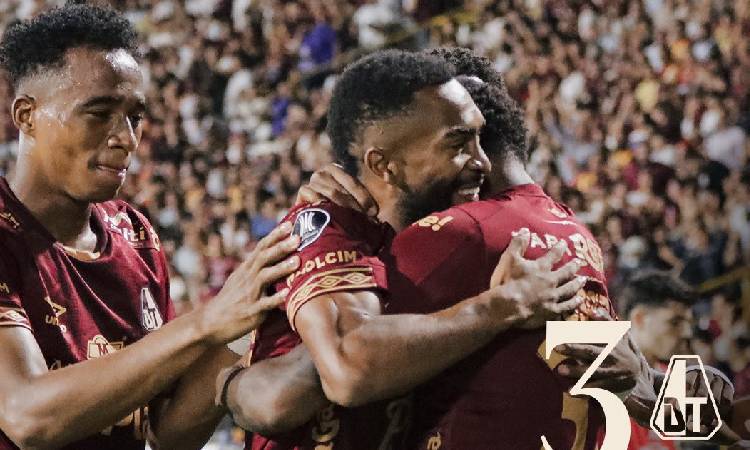 Deportes Tolima goleó a Nacional y se acercó a octavos de final