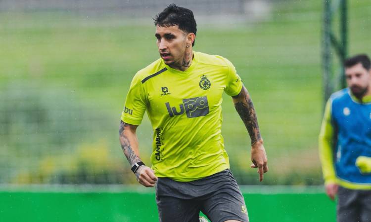 Gustavo Puerta logró el ascenso y se acerca a la Copa del Mundo