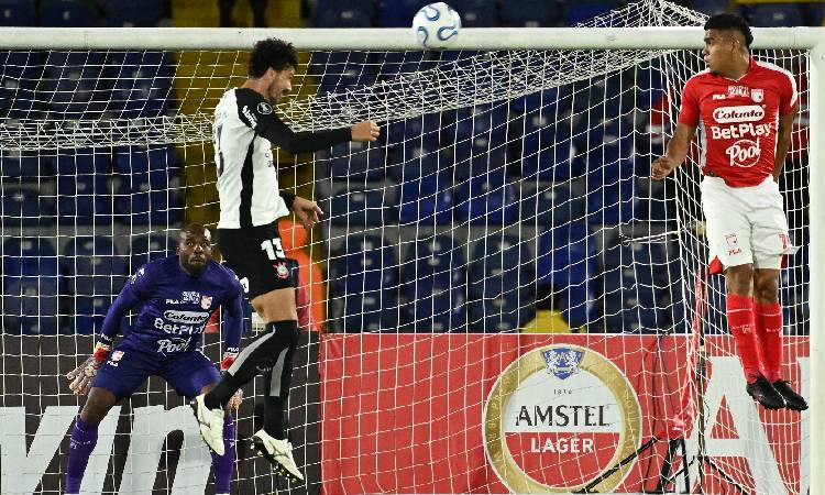 Jugadores de Santa Fe y Corinthians protagonizaron incidentes