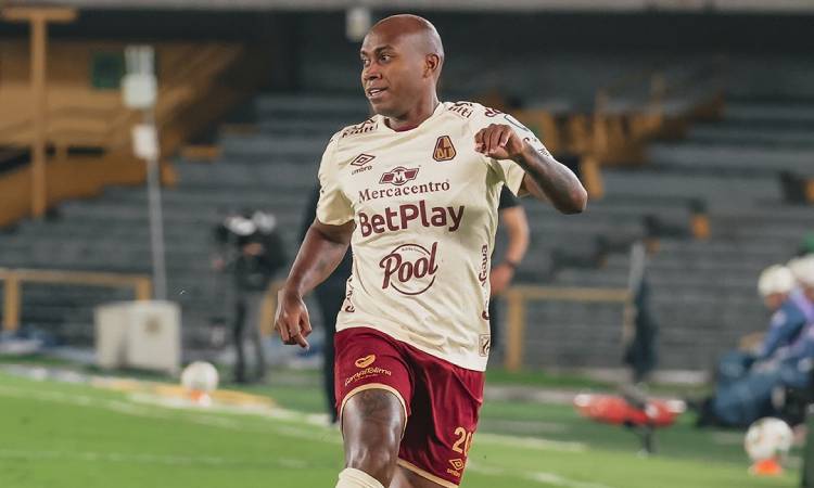 Junior Hernández, la gran sorpresa de la lista de Néstor Lorenzo