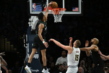 Los Nuggets de Jokic se estrellan en Minnesota y Knicks finiquitan por 51 puntos a Hawks