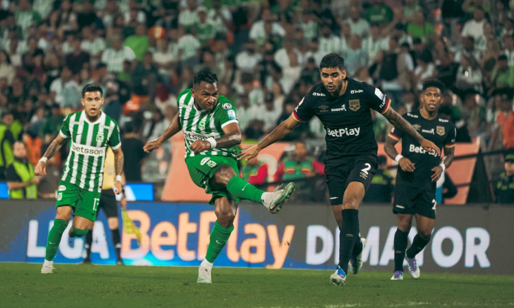 Nacional avanza a semifinales al golear a Internacional