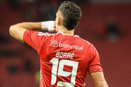 Rafael Santos Borré vive un momento dulce en Brasil