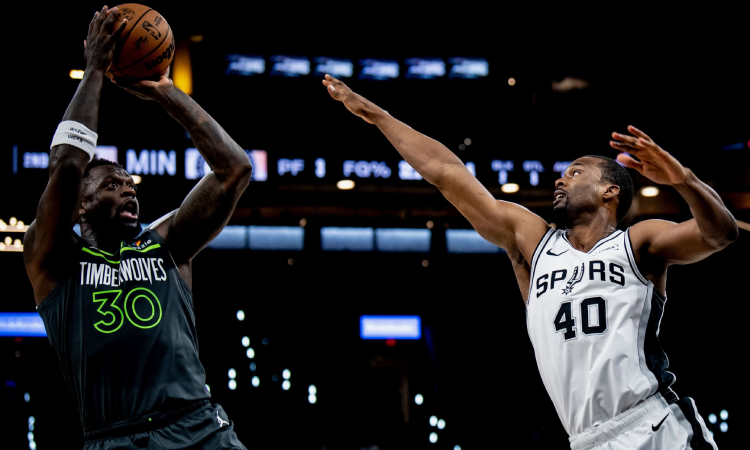 Spurs restauran el orden ante Timberwolves con una monumental paliza