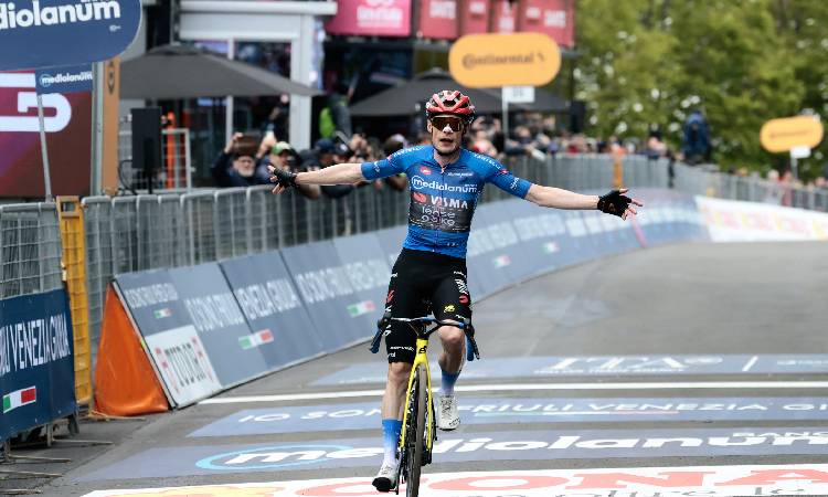 Vingegaard logra su segunda victoria en el Giro de Italia 2026