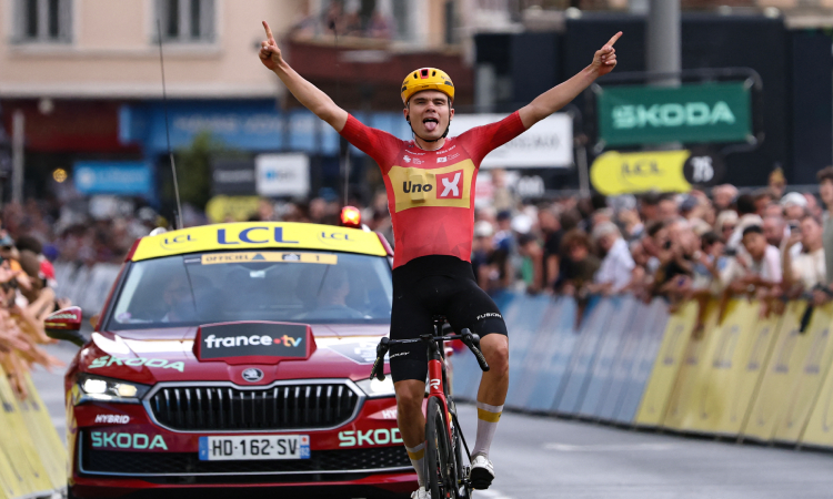 Anthon Charmig gana segunda etapa del Tour de Auvernia-Ródano-Alpes