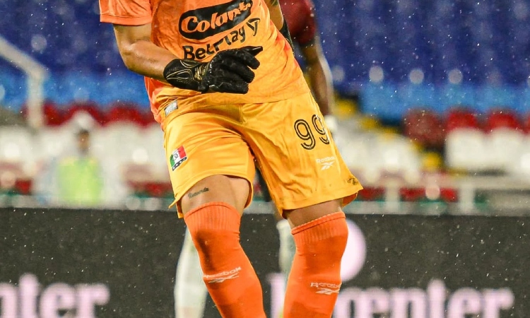 Arquero colombiano cerca de llegar a Millonarios para el segundo semestre de 2026