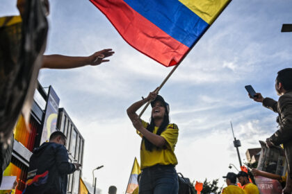 Candidato presidencial de la izquierda propone un Mundial en Colombia