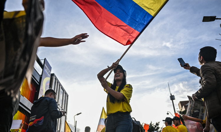 Candidato presidencial de la izquierda propone un Mundial en Colombia