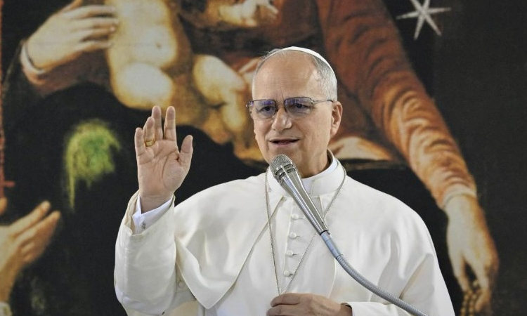 "El papa es de todos los equipos pero Prevost es del Real Madrid", dice León XIV
