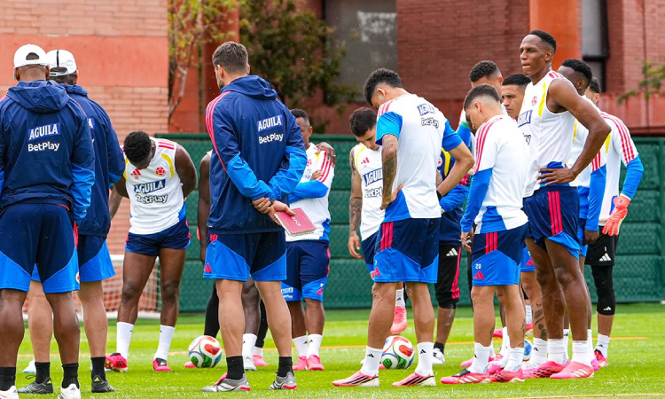 Los debutantes de Colombia controlan su ansiedad antes de enfrentar a Uzbekistán