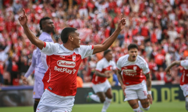 Santa Fe a Jeison Angulo