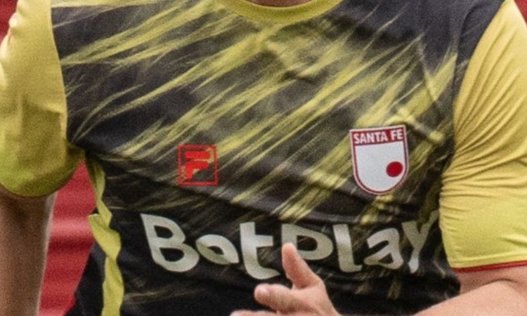 Santa Fe confirmó el fichaje de volante al fútbol de España