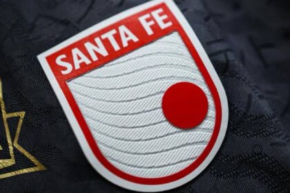 Santa Fe desmiente rumores de Yeicar Perlaza y Kilian Toscano