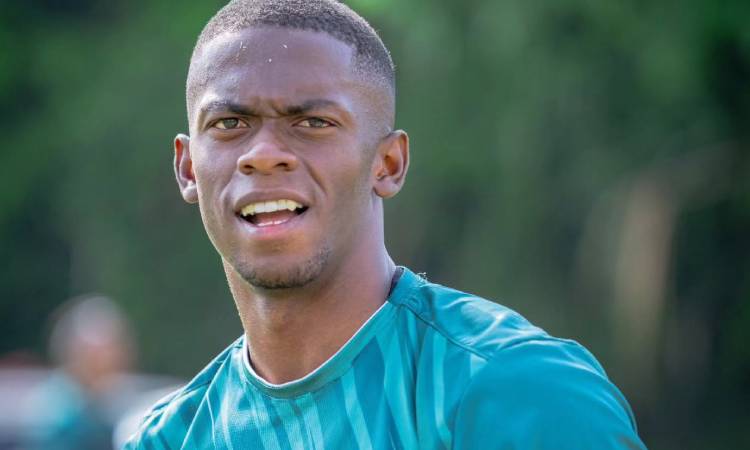 Andrés Colorado podría reforzar el mediocampo del Once Caldas