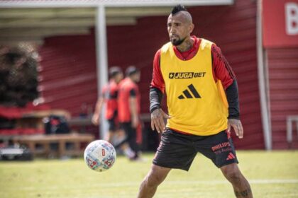Arturo Vidal a Santa Fe La imagen que sorprendió a los hinchas