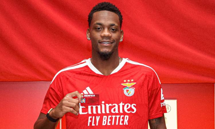 Benfica confirma el fichaje de Jhon Durán