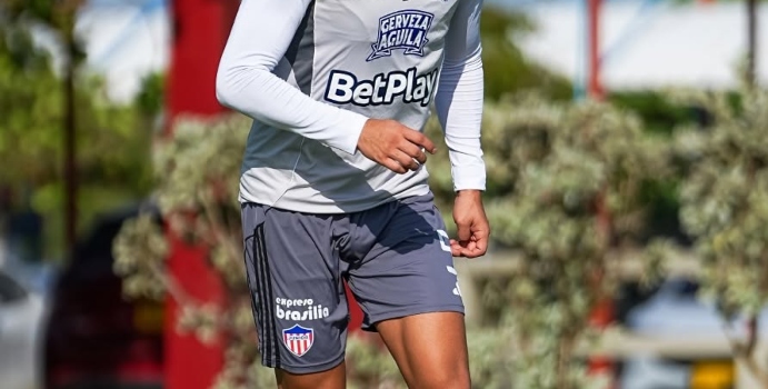 Defensor para Atlético Nacional_ buscan una figura del Junior