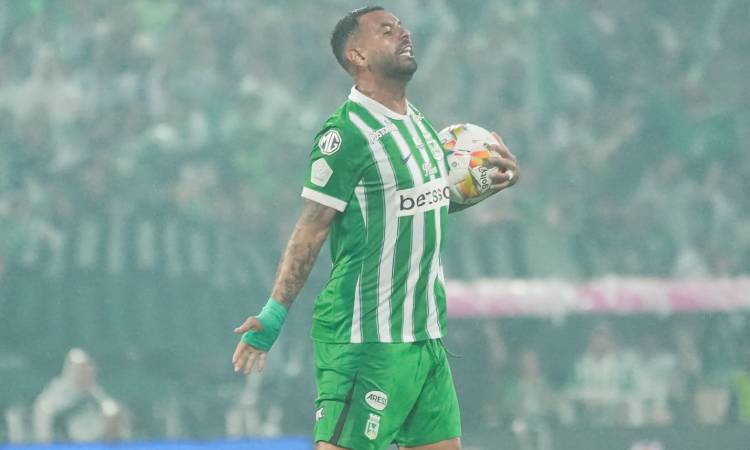 Edwin Cardona continuará en Atletico Nacional