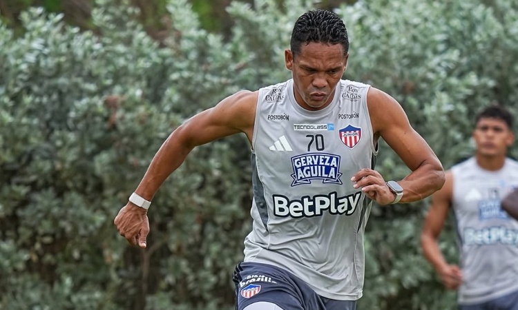 Futuro de Carlos Bacca daría un giro en el fútbol colombiano