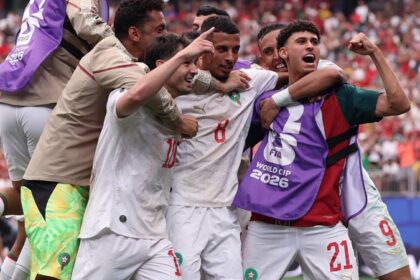 Marruecos goleó a Canadá y avanzó a los cuartos de final