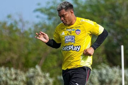 Teófilo Gutiérrez seguirá vistiendo la camiseta de Junior de Barranquilla