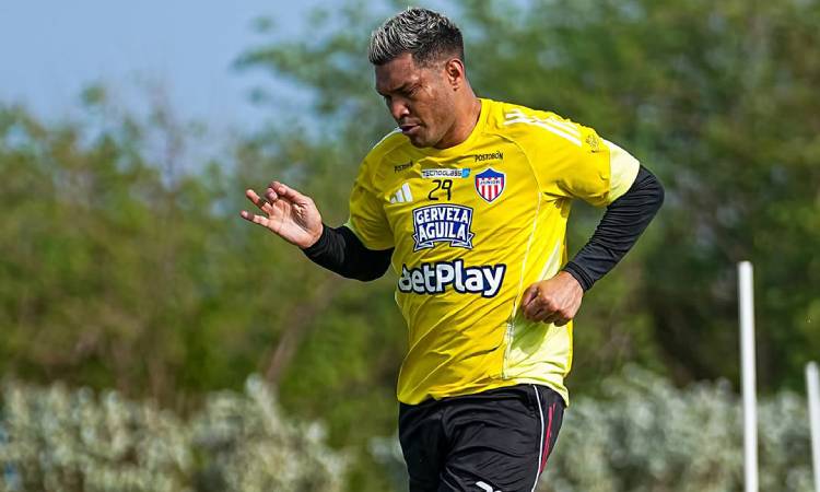 Teófilo Gutiérrez seguirá vistiendo la camiseta de Junior de Barranquilla
