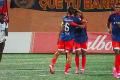 Plaza Amador goleó y sigue firme en lo más alto de la LPF