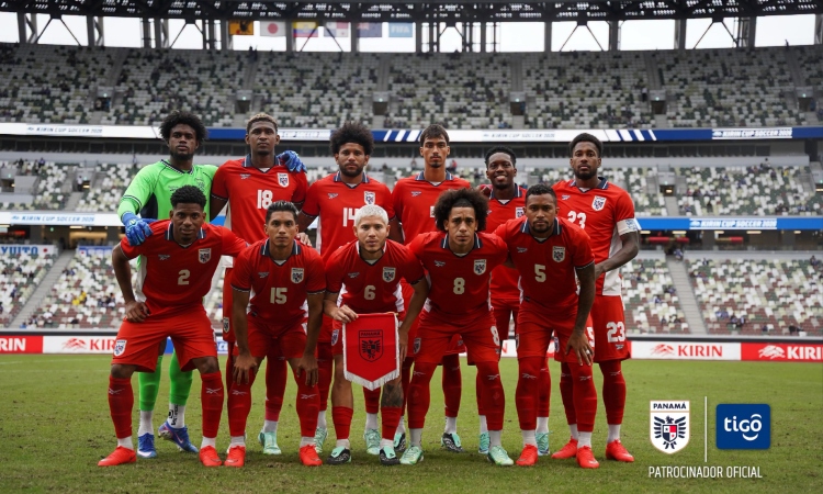 Dos jóvenes ilusionan a Panamá_ Vergara y Roberts empiezan a pedir pista en la selección