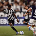 Kadir Barría volvió a jugar con Botafogo en derrota ante Vasco da Gama